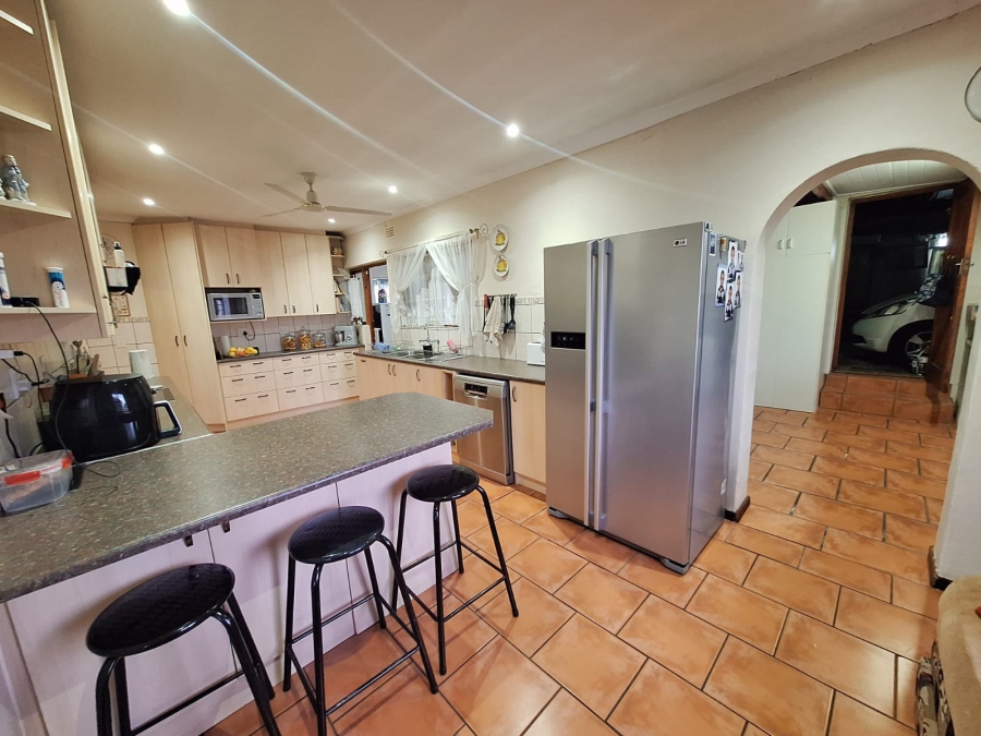 3 Bedroom Property for Sale in Protea Heights Western Cape